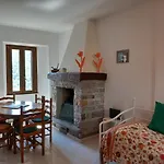 Artist House With Panoramic Terrace Quiet Retreat Near Maggiore Maccagno
