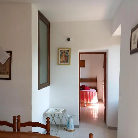 Casa de Férias Artist House With Panoramic Terrace Quiet Retreat Near Maggiore Maccagno